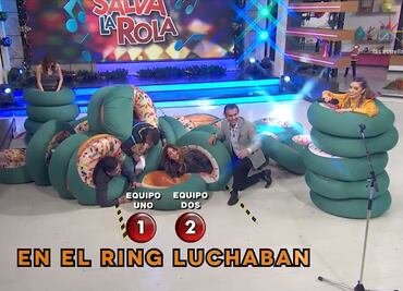 Paul Stanley le mete mano a Andrea Legarreta y ella cae