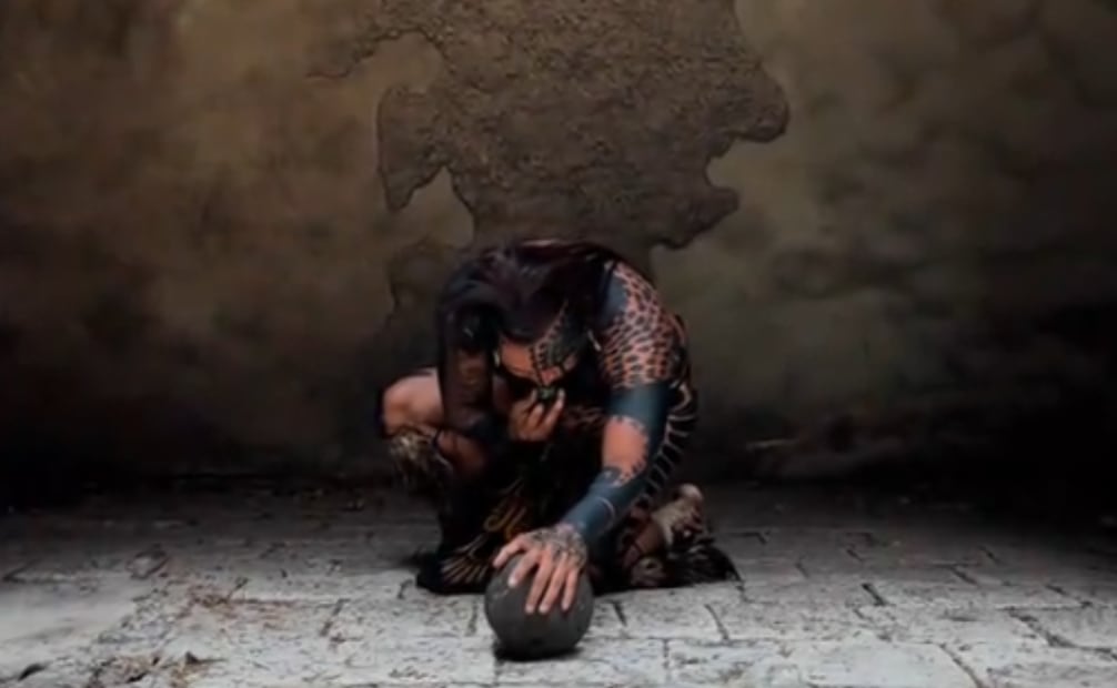 Balam viajó desde Tulum hasta la Ciudad de México para donar su pelota maya. Foto: Captura de pantalla TikTok