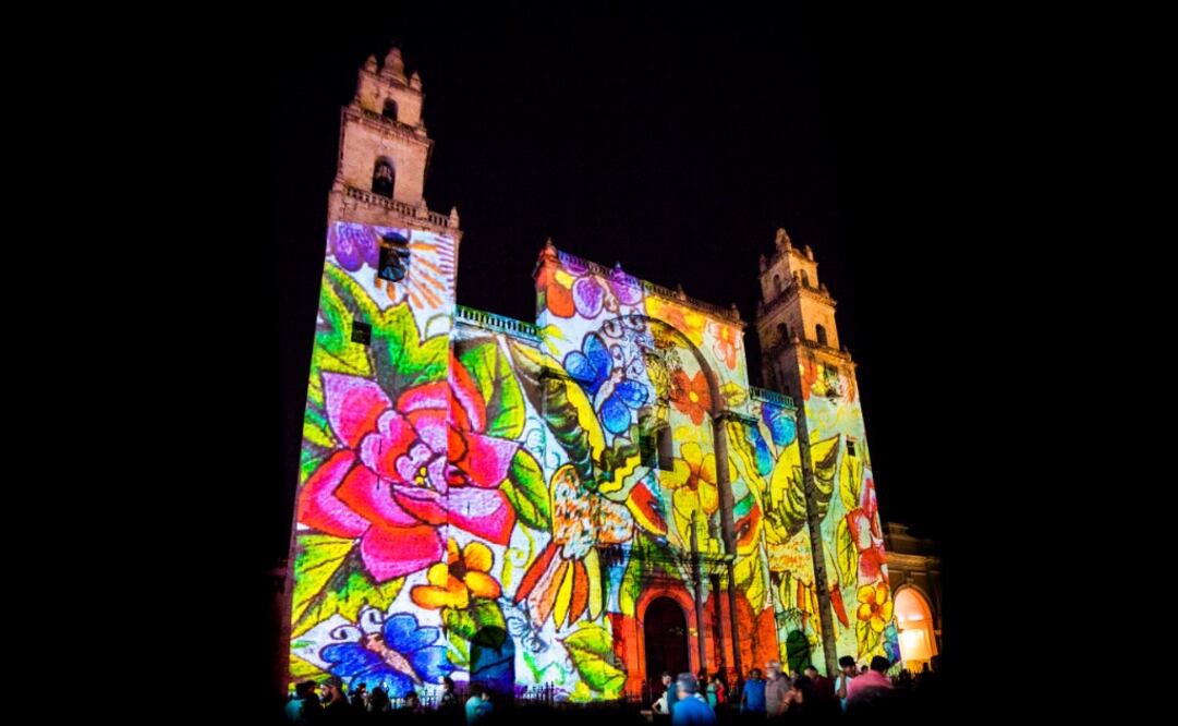 Espectáculo multimedia en la catedral de Mérida.  (Foto: Ayuntamiento de Mérida)