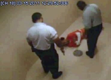 Reo muere tras ser aturdido con pistola paralizante