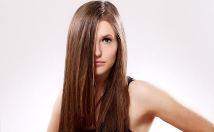 Cómo hacer un shampoo de menta para el cabello graso