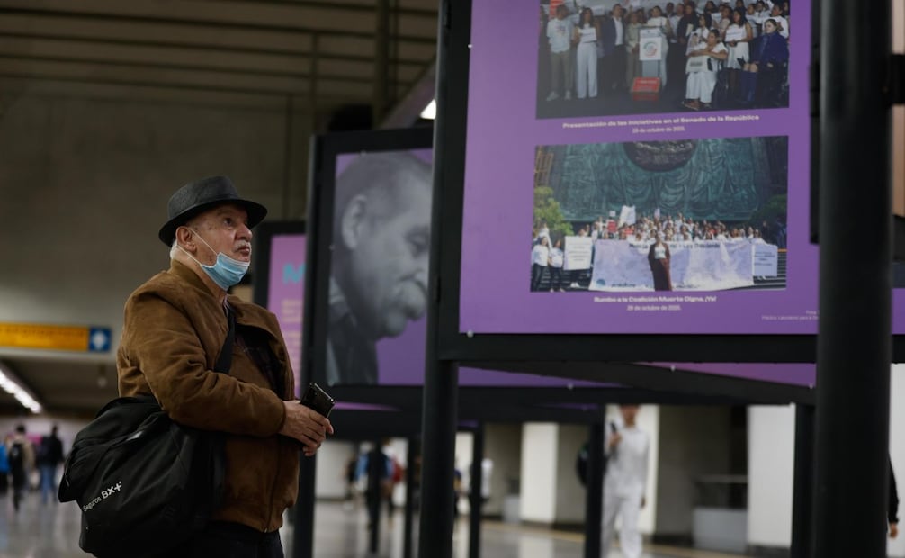 Exposición “Muerte Digna ¡Ya!” de Samara Martínez en estación Ermita del Metro (23/03/2026). Foto: Diego Simón / EL UNIVERSAL