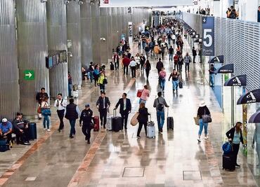 PDI investiga intercepción de señales en el AICM