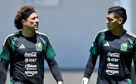 Alexis Vega brinda su confianza a Memo Ochoa para que sea titular ante República Checa
