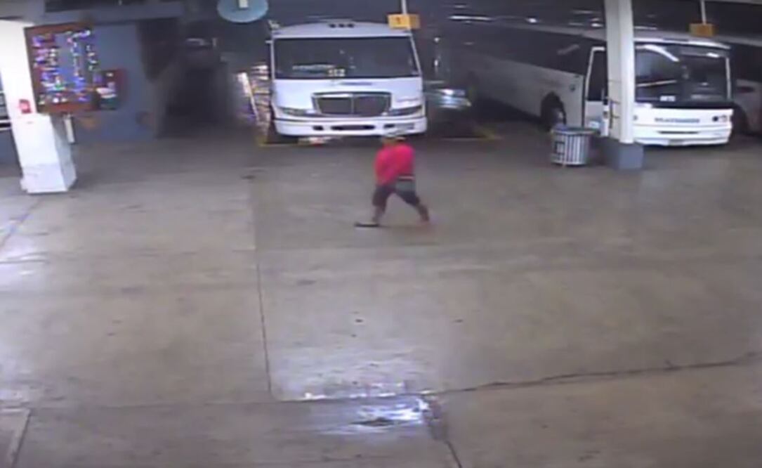 Difunden video del momento de explosión en camión en Veracruz