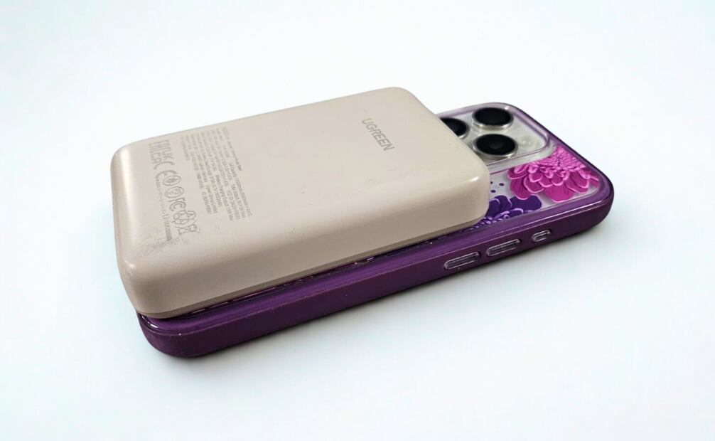 Así se ve mi batería después de un año de uso y más de un par de caídas / Foto: Carolina Araujo