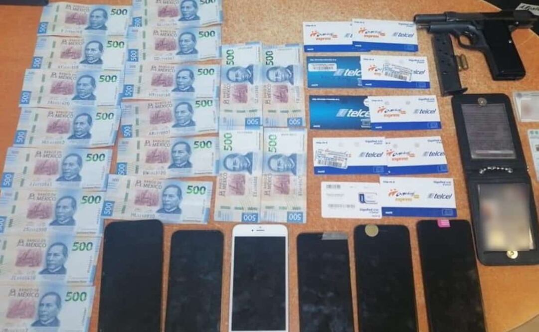 Los detenidos circulaban en una camioneta blanca. Foto: Especial