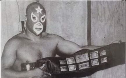 Muere el luchador Estrella Blanca, el llamado 'Santo Poblano'