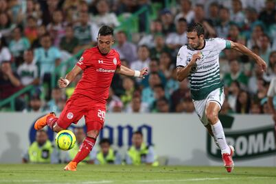 Tres detenidos por venta de boletos falsos para la final