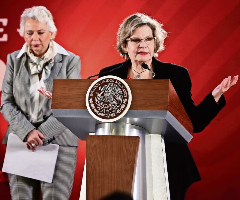 Nadine Gasman (al frente) confió en que su plan de igualdad ayude a superar la situación adversa. Foto: ARCHIVO EL UNIVERSAL