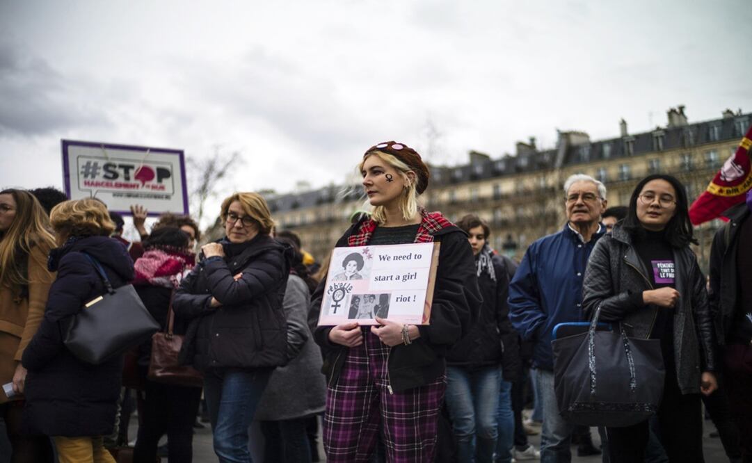 Bajo consignas de una mayor equidad de género se conmemoró el Día Internacional de la Mujer. Foto: EFE