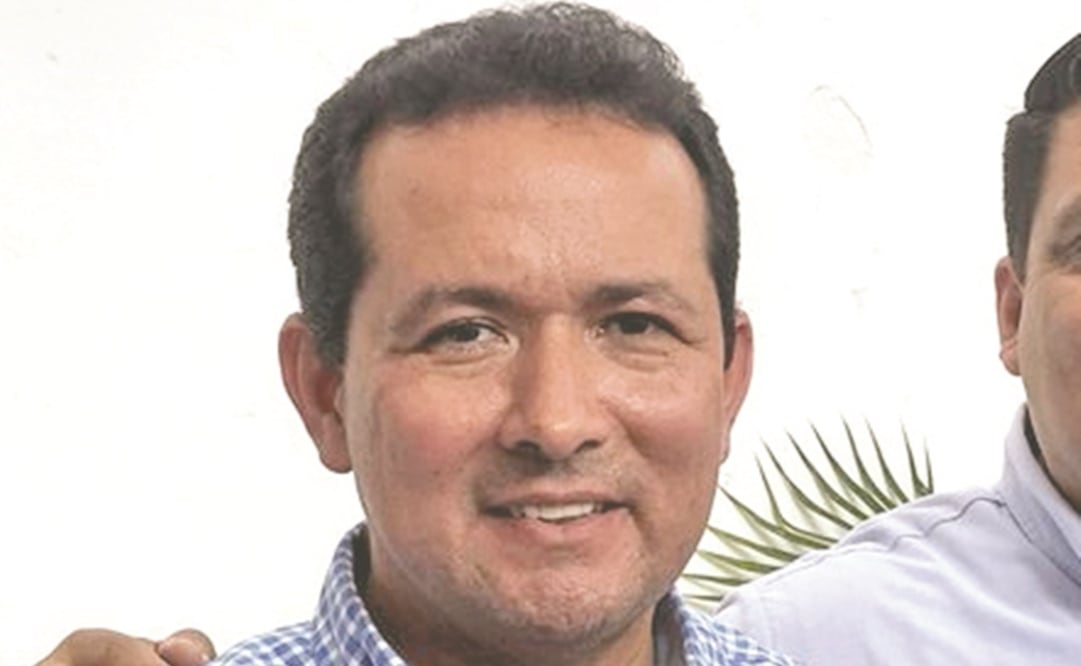 Panistas se confrontan con feministas por aborto