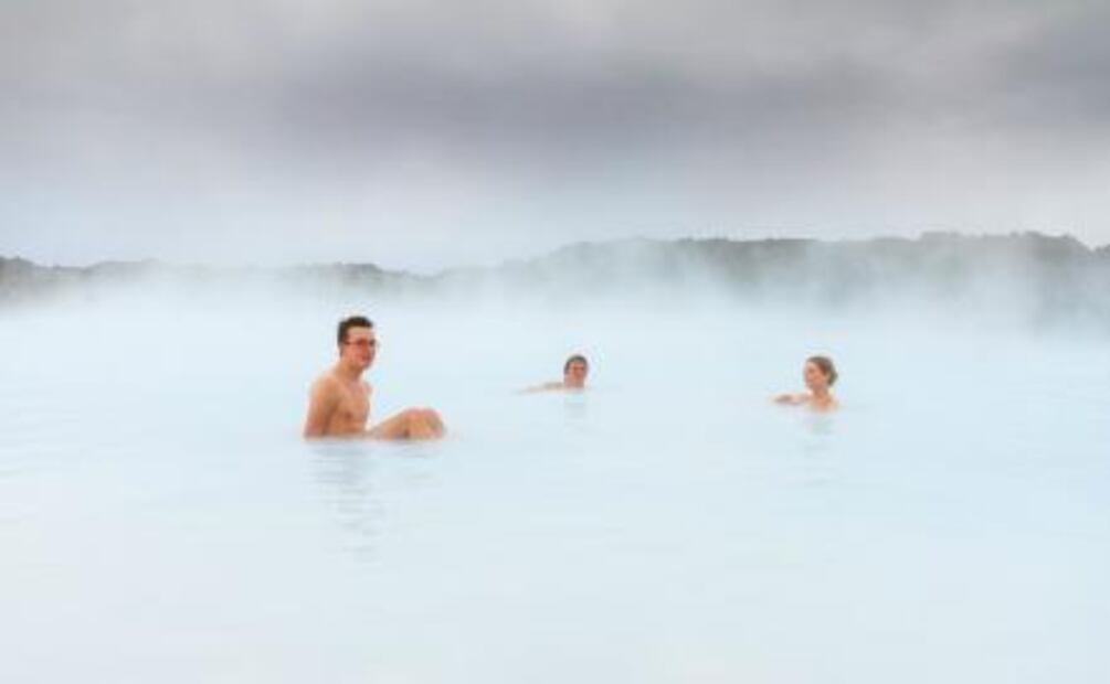 Glaciares y aguas termales en la pequeña ciudad de Reikiavik