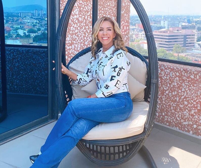 La estrella de televisión comparte en Instagram sus mejores consejos para estar en forma / Foto: Instagram @rocio_sazuara