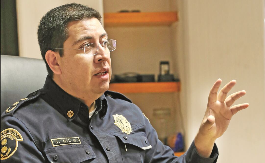 José Gil García, jefe del Estado Mayor Policial, afirmó que los hombres del video de este supuesto grupo serán investigados y procesados. FOTO: VALENTE ROSAS. EL UNIVERSAL