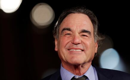 Oliver Stone dirigirá serie sobre Bahía de Guantánamo 