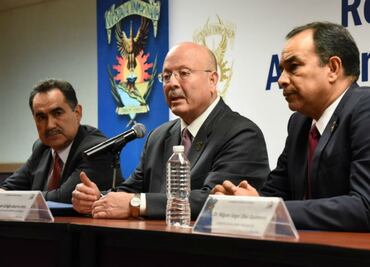 Pagan a universitarios de Sinaloa con préstamo del gobierno del estado