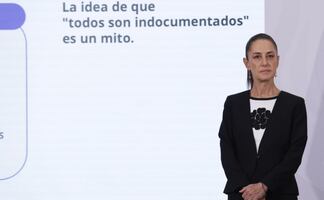 Sheinbaum asegura que no hay incertidumbre por remesas; dice que cada vez menos mexicanos se van a EU