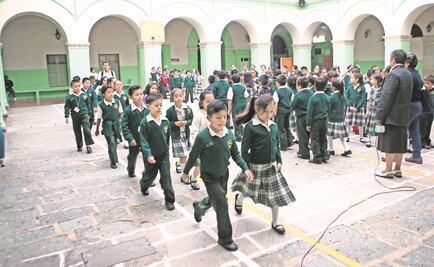 Escuelas al CIEN apoyará a 16 mil planteles durante 2016