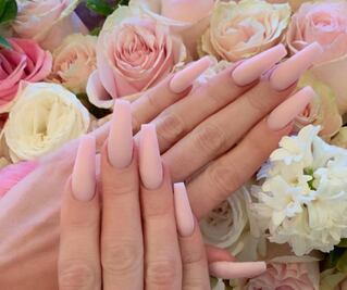 Alerta Tendencia: El nail art en tono naturales