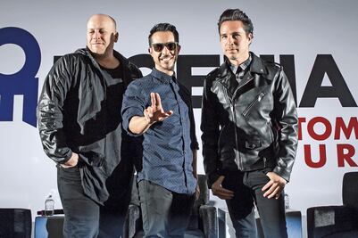 Moenia regresa más cerca de sus fans