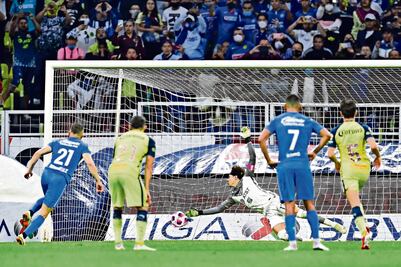 La victoria de última hora del América sobre Cruz Azul en 2013