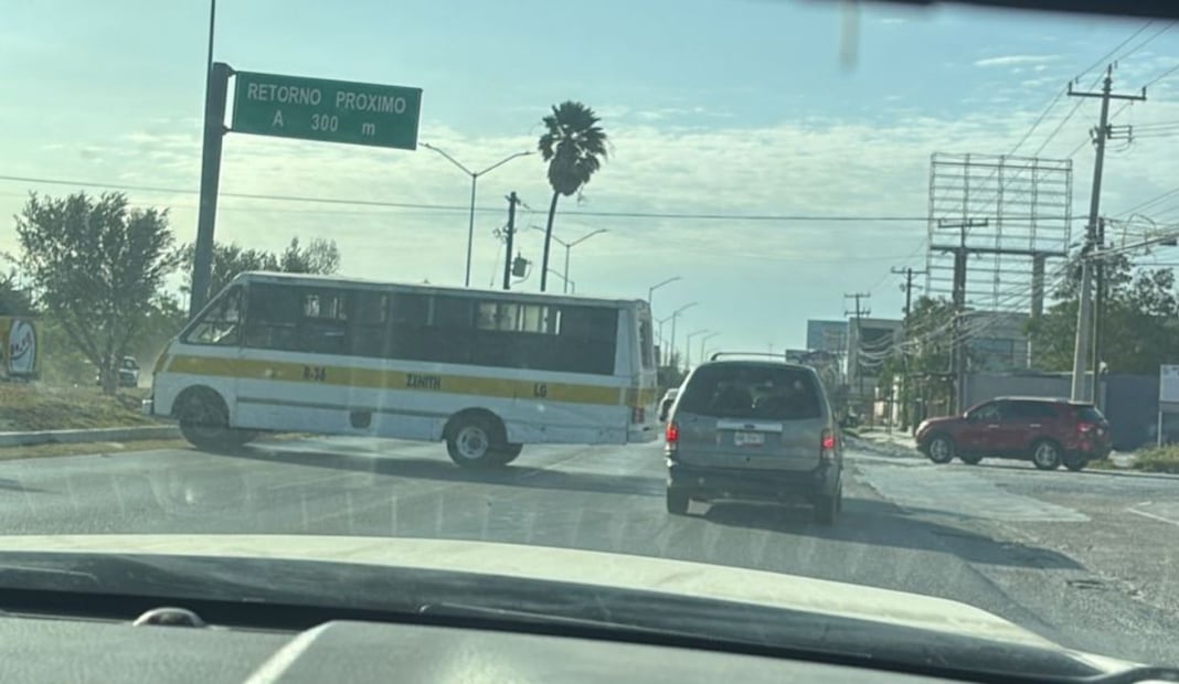 Reynosa amanece incomunicada por bloqueos y quema de vehículos; piden resguardarse ante situación de riesgo. Foto: Especial