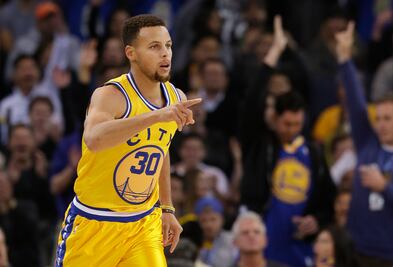 Warriors hacen historia