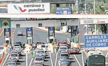 Automovilistas abarrotan la México-Cuernavaca en último día de "puente"