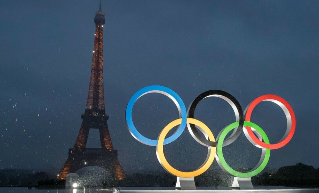 Comienzan obras para protección anti-atentados en la Torre Eiffel