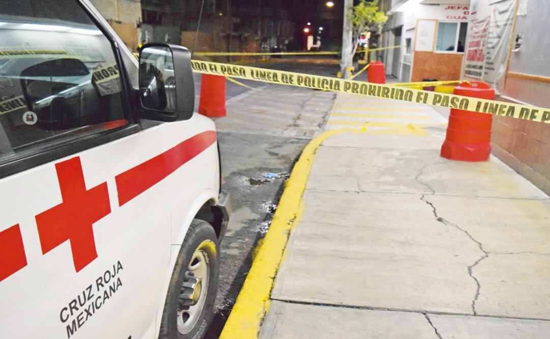 Abandonan cuerpo de joven afuera de la Cruz Roja en Culiacán. Foto: Archivo/EL UNIVERSAL