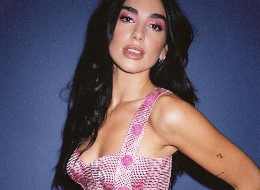 Dua Lipa deslumbra con los looks de su último video en YouTube / Foto: Instagram @dualipa