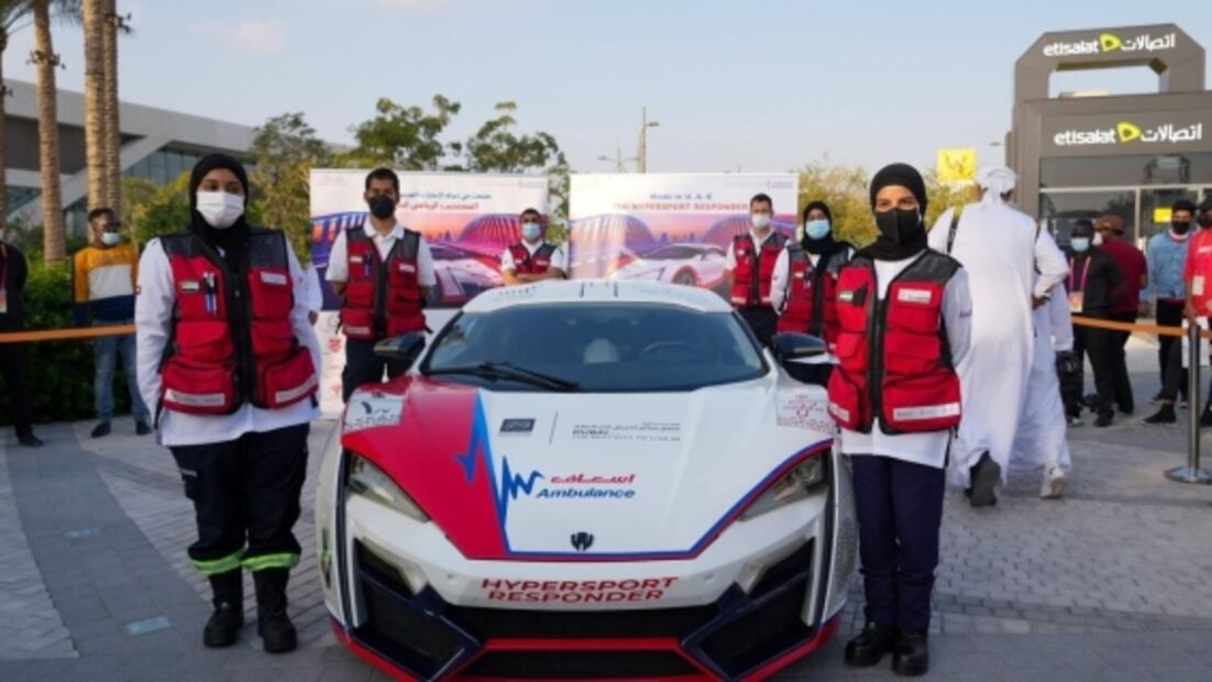 Dubai presenta la ambulancia más rápida del mundo; alcanza los 400 km/h