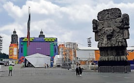 Entre vallas, avanza el FIFA Fan Fest del Zócalo