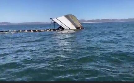 Hundimiento de barco camaronero provoca fuga de 14 mil litros de combustible en Sinaloa