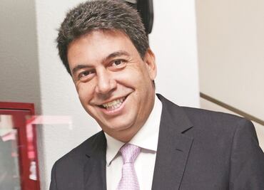 Por definir si se aplicará una o dos dosis de la vacuna contra Covid: Elías Ayub