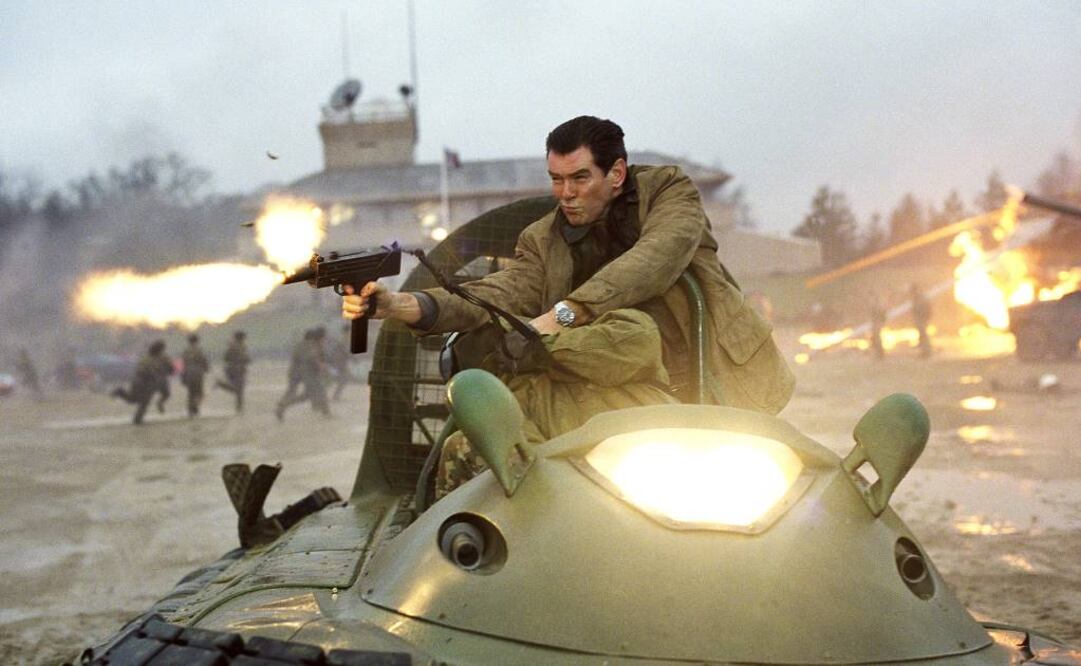 Brosnan asesinó a 135 personajes en las cuatro cintas que participó FOTO: ARCHIVO