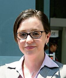 Polémica ex zar anticorrupción al rescate