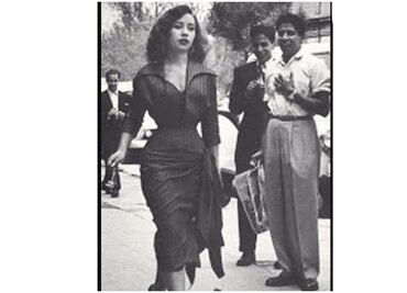 Parte plaza Maty Huitrón en emblemática foto