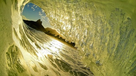 Las misteriosas latas que arribaron a las playas de Río de Janeiro