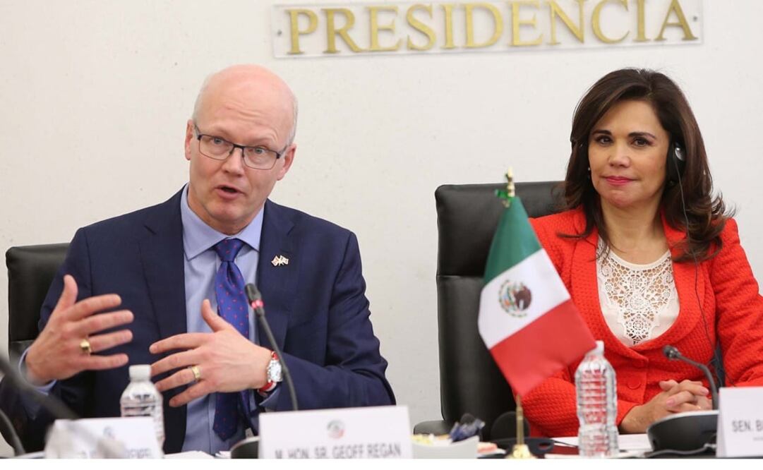 "Estamos acá para construir puentes”, afirmó Regan. /Especial