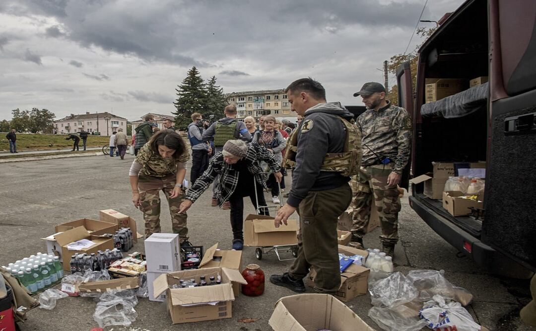 Enviado del papa a Ucrania, envuelto en un tiroteo mientras llevaba ayuda