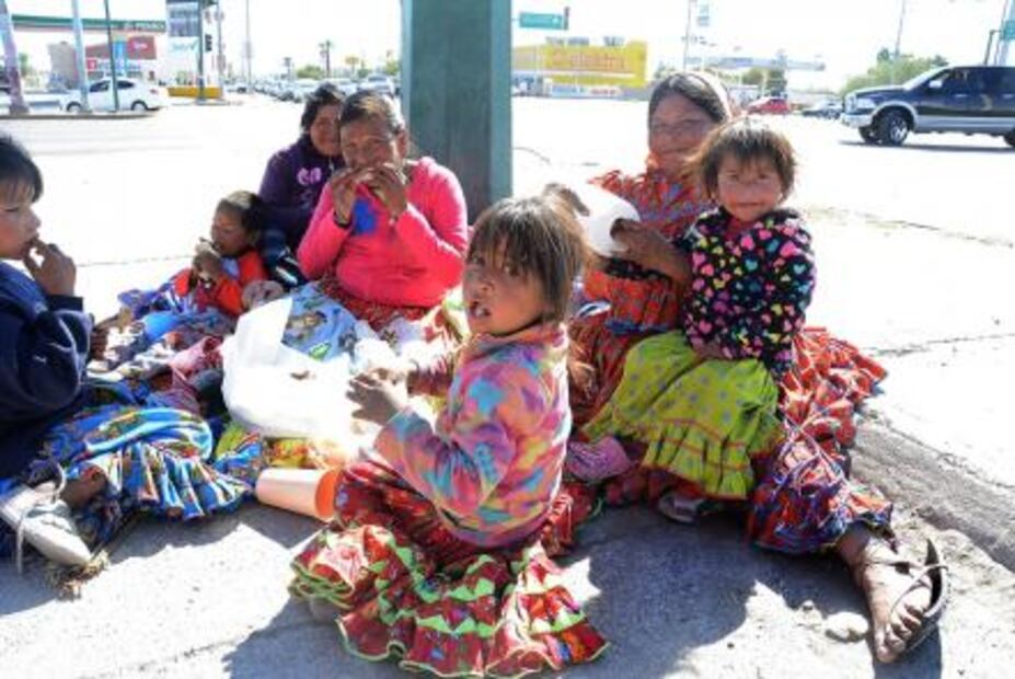 "En la sierra los mató el hambre", aseguran indígenas rarámuris