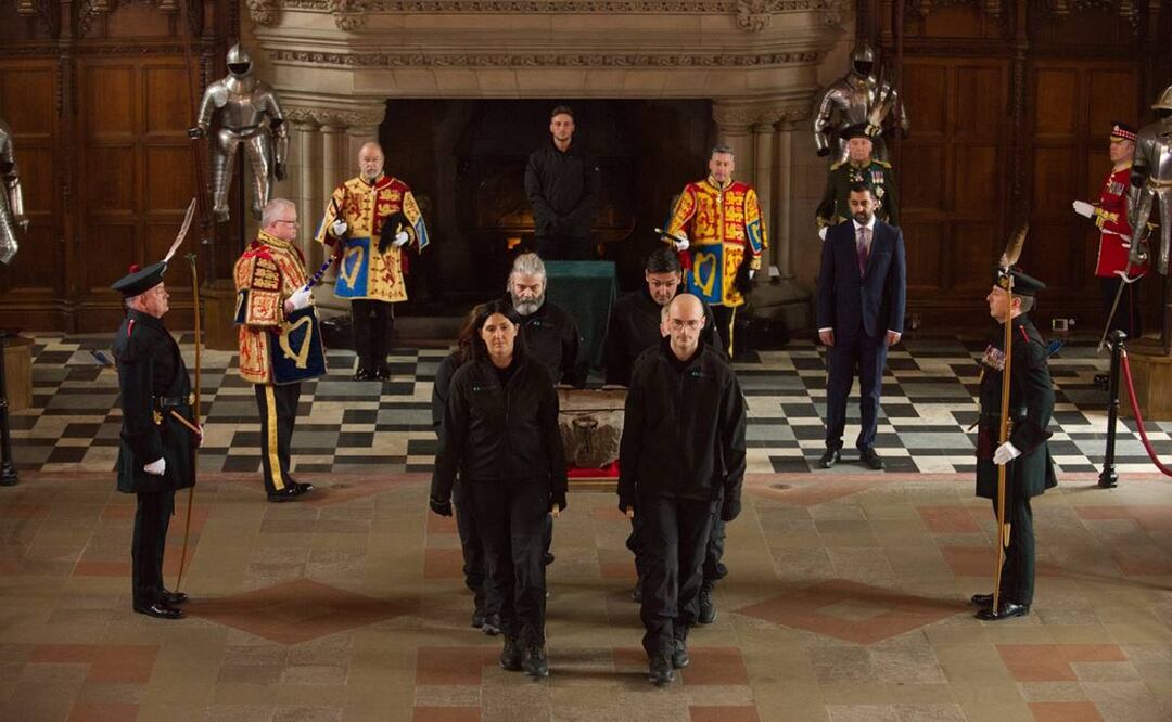 La "Piedra de Scone" o "Piedra del Destino" fue robada por un grupo de estudiantes escoceses en 1950 y símbolicamente devuelta a Escocia en 1996. Foto: @edinburghcastle Twitter / Castillo de Edumburgo