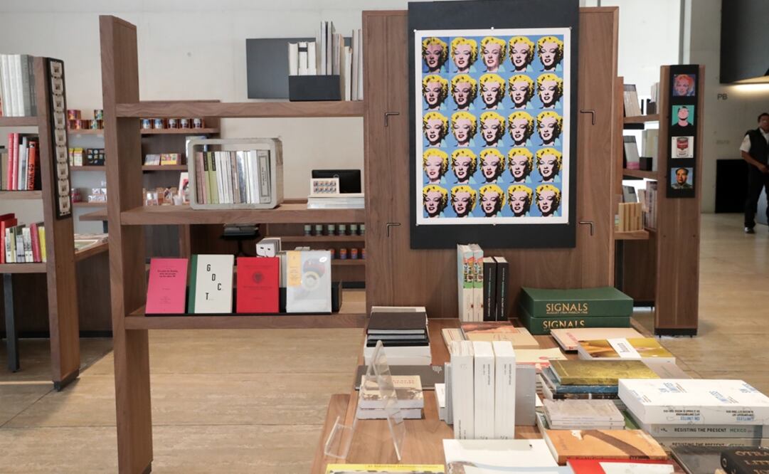 En el Museo Jumex de la Ciudad de México también hay una exposición de Andy Warhol. Foto: Archivo EL UNIVERSAL