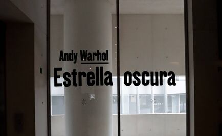 Con armas custodian obras en Museo Jumex