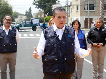 Alcalde de Coyoacán reenvía a Congreso de CDMX propuesta para castigar con cárcel la instalación de chelerías en vía pública