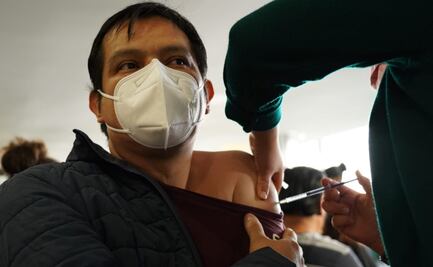 Entre emoción y nervios, así inició la vacunación Covid para personas de 40 a 49 años en CDMX