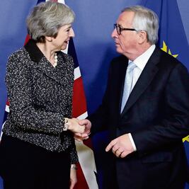 May busca apoyo de Unión Europea