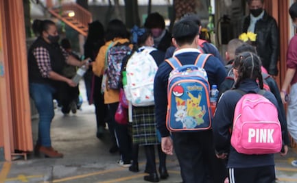 Entre desvelos, así vivió Mariana el primer día de clases de su hija 